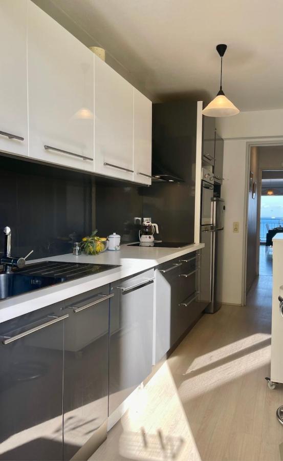 Seafront One Bedroom With A Terrasse Swimming Pool And A Parking